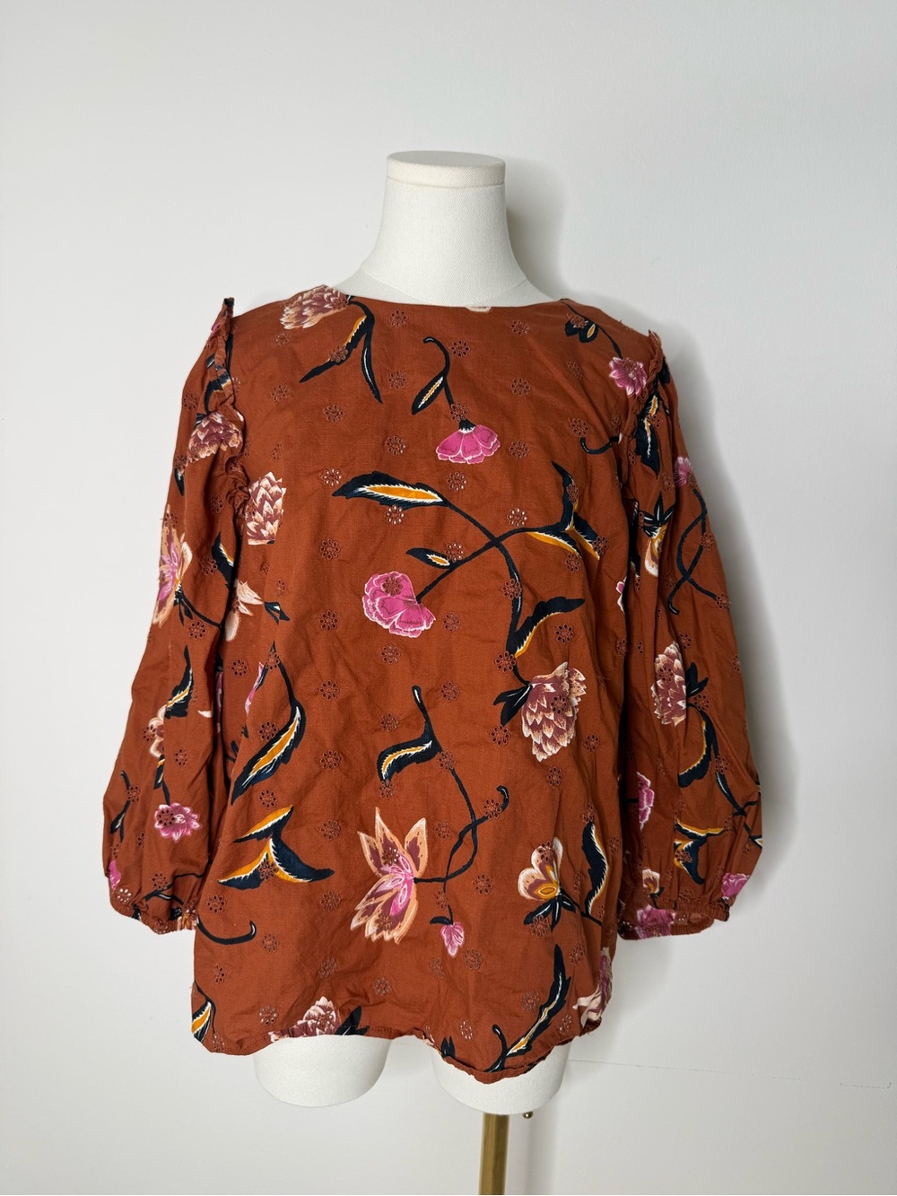 Universal Thread Rust Floral Puff-Sleeve Blouse